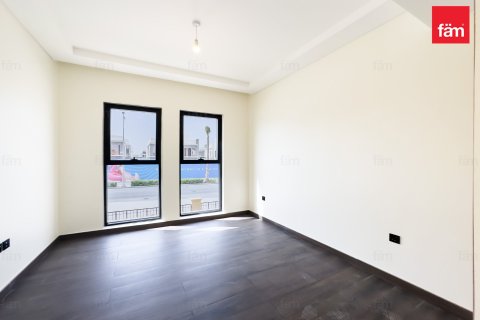 3 bedrooms Townhouse in Dubai, UAE No. 208328 12
