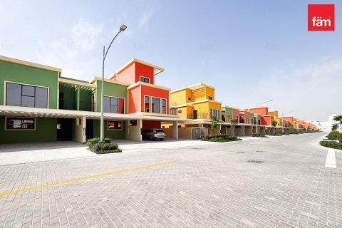 3 bedrooms Townhouse in Dubai, UAE No. 208328 22