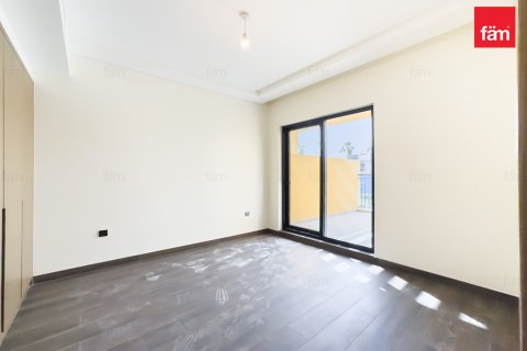 3 bedrooms Townhouse in Dubai, UAE No. 208328 13