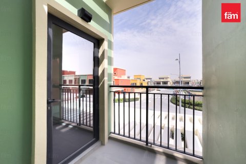 3 bedrooms Townhouse in Dubai, UAE No. 208328 18