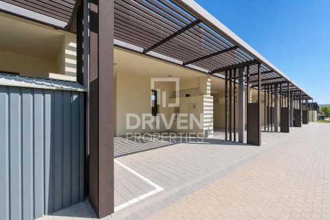 Villa de 3 chambres à EMAAR South, UAE No. 209991 3