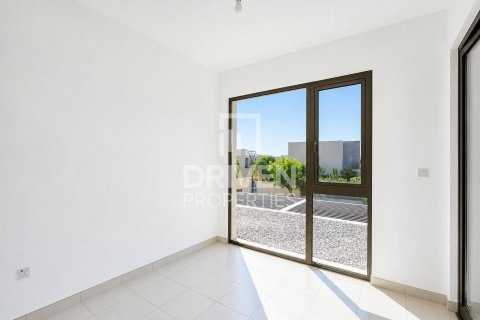 Villa de 3 chambres à EMAAR South, UAE No. 209991 8