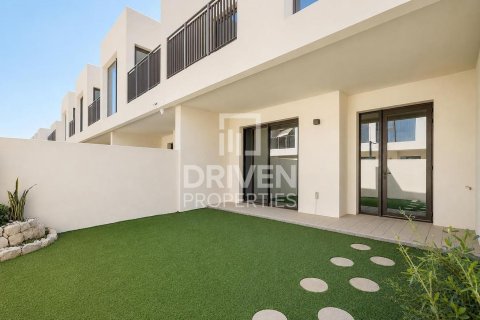 Villa de 3 chambres à EMAAR South, UAE No. 209991 20