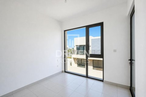 Villa de 3 chambres à EMAAR South, UAE No. 209991 12