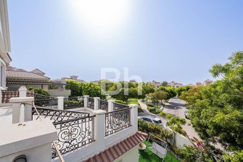 7 bedrooms Villa  No. 114448 4