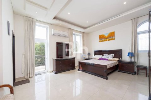 7 bedrooms Villa  No. 114448 16