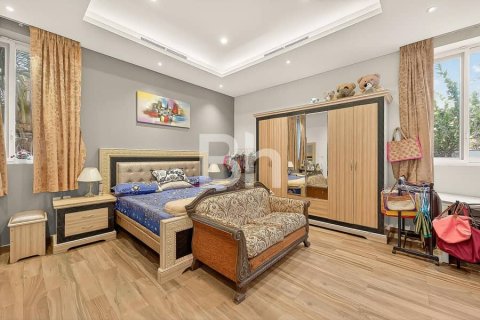 7 bedrooms Villa  No. 114448 9