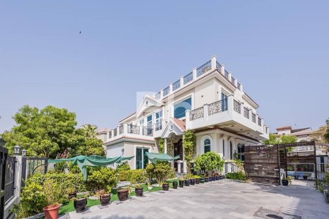 7 bedrooms Villa  No. 114448 2