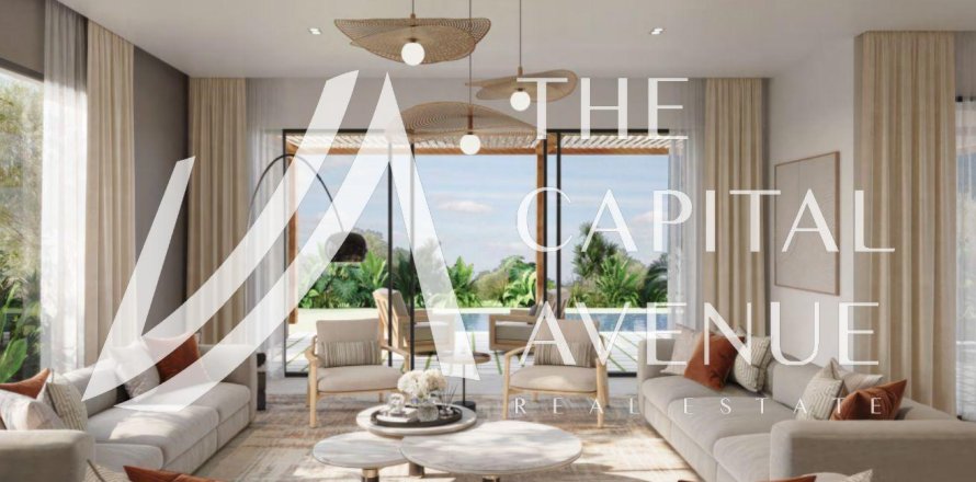 Вилла с 4 спальнями  №120042