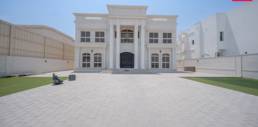5 bedrooms Villa in Al Barsha, UAE No. 168718