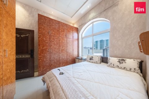 5 bedrooms Villa in Al Barsha, UAE No. 168718 12