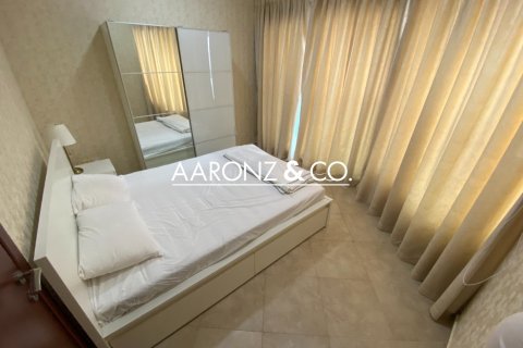 1 bedroom Apartment in Jumeirah Lake Towers, UAE No. 136853 10