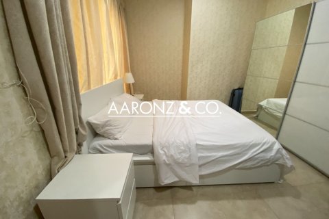 1 bedroom Apartment in Jumeirah Lake Towers, UAE No. 136853 4