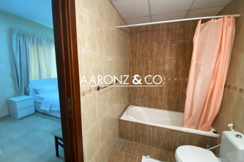 1 bedroom Apartment in Jumeirah Lake Towers, UAE No. 136853 16