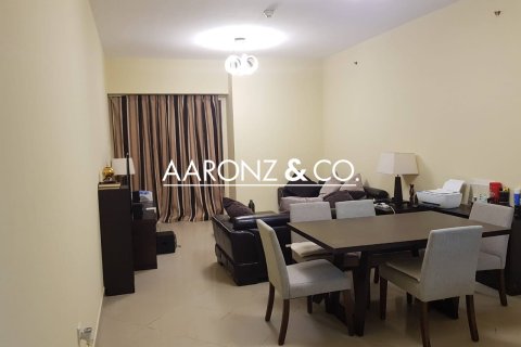 Квартира с 2 спальнями в Джумейра Лейк Тауэрс, ОАЭ №136855 4