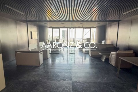 82m² Office in Business Bay, UAE No. 136850