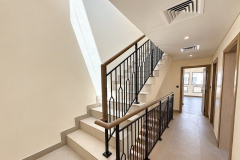 Townhouse de 5 dormitorios en Damac Lagoons, UAE No. 208718 7