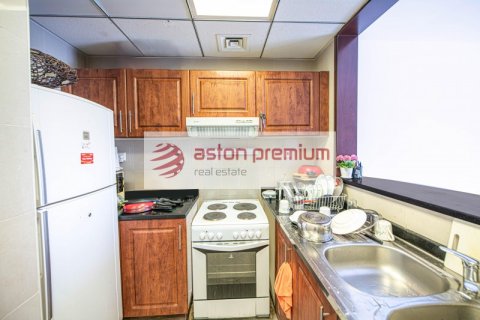 Studio Apartment in Icon Tower 2, UAE No. 207889 10