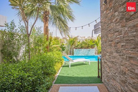 4 غرف نوم فيلا في دبي, الإمارات العربية المتحدة رقم 207886 17