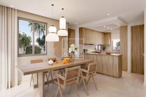 2 bedrooms Townhouse in Khalifa City, UAE No. 194765 7