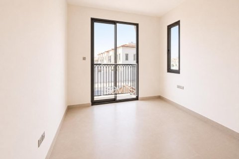 3 bedrooms Villa in Khalifa City, UAE No. 194760 7