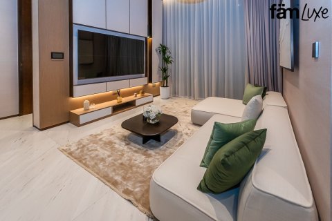 Villa de 5 dormitorios en Dubai, UAE No. 100013 21