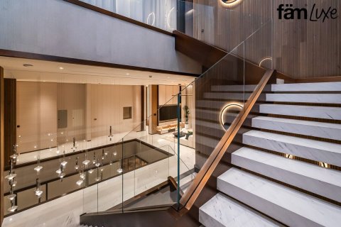 Villa de 5 dormitorios en Dubai, UAE No. 100013 28