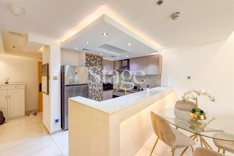 2 bedrooms Apartment in Business Bay, UAE No. 185637 4