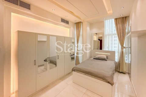 2 bedrooms Apartment in Business Bay, UAE No. 185637 9