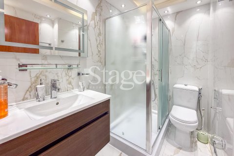 2 bedrooms Apartment in Business Bay, UAE No. 185637 14