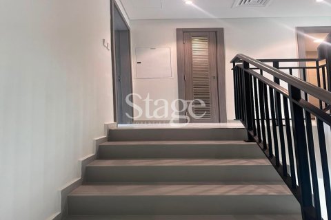 4 bedrooms Townhouse in Dubai, UAE No. 185639 10