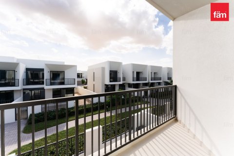 Villa de 4 dormitorios en Town Square, UAE No. 135641 6