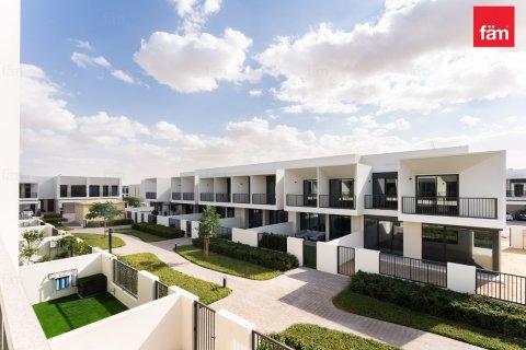 Villa de 4 dormitorios en Town Square, UAE No. 135641 7