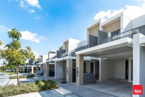 Townhouse de 3 dormitorios en Tilal Al Ghaf, UAE No. 135638