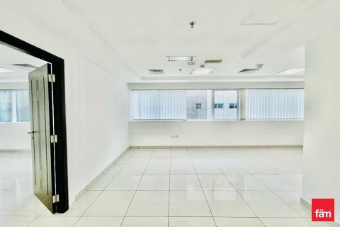 Office de 72m² en Al Barsha, UAE No. 135637 9