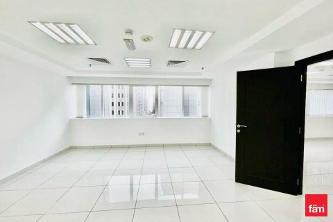 Office de 72m² en Al Barsha, UAE No. 135637 5