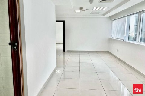 Office de 72m² en Al Barsha, UAE No. 135637 3