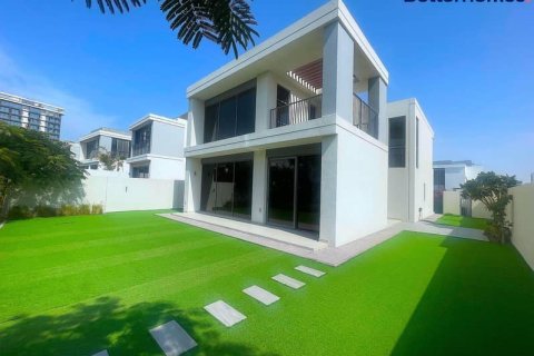 Villa de 4 dormitorios  No. 114705 17