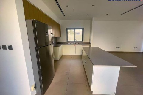 Villa de 4 dormitorios  No. 114705 14