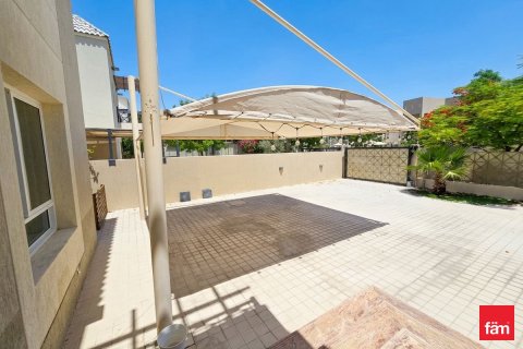 4 bedrooms Villa in Dubai, UAE No. 164286 6