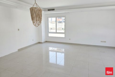 4 bedrooms Villa in Dubai, UAE No. 164286 11