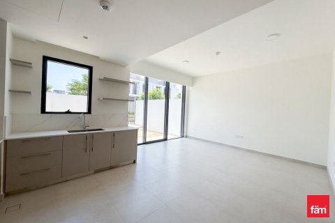 3 bedrooms Villa in Dubai, UAE No. 164282 4