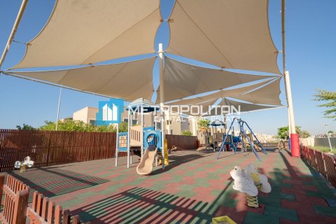 5 غرفة نوم  فيلا في Al Raha Gardens, الإمارات العربية المتحدة رقم 133886 6